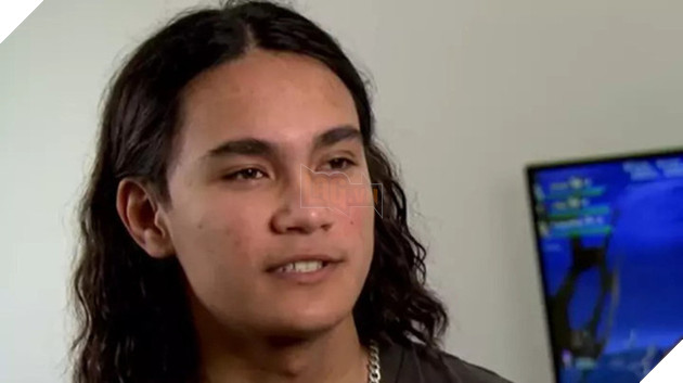 Cày game kiếm tiền nhiều hơn cả bố mẹ đi làm, nam game thủ 15 tuổi được phụ huynh đồng ý cho bỏ học - Ảnh 1.