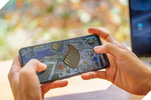 Top 5 smartphone gaming hiệu năng mạnh mẽ với mức giá rẻ bèo  3