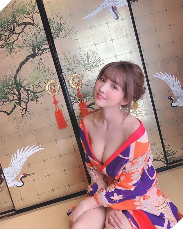 Chiêm ngưỡng nhan sắc của mỹ nhân đẹp nhất làng phim JAV