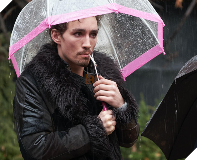 Review Umbrella Academy Season 2: Một bộ phim kì lạ nhưng tuyệt vời, xứng đáng với kì vọng khán giả 5