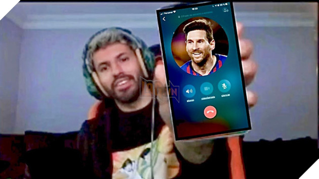 Hot streamer Kun Lấy Messi ra câu view Aguero lần đầu chơi LMHT: Đánh với máy cũng phải nhờ bạn thân gánh hộ - Ảnh 1.