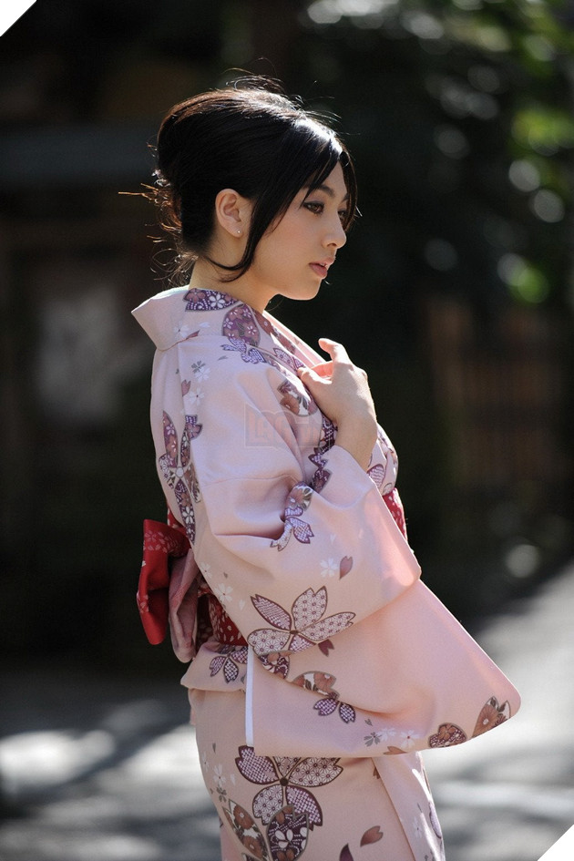 Nữ hoàng phim 18+ siêu nóng bỏng phải bỏ nghề vì bất an, trầm cảm 2