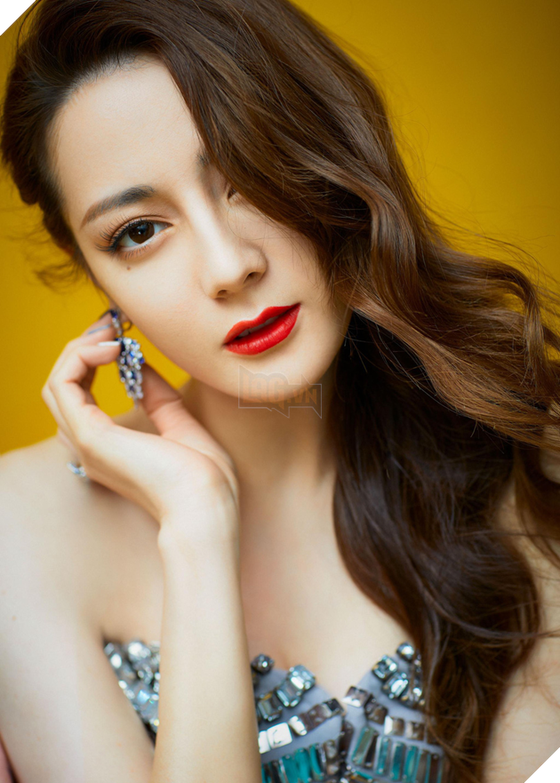 Loạt ảnh về mỹ nhân Tân Cương ngàn năm có một, nhan sắc điên đảo lòng người