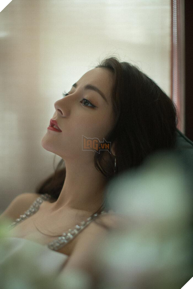 Loạt ảnh về mỹ nhân Tân Cương ngàn năm có một, nhan sắc điên đảo lòng người 8