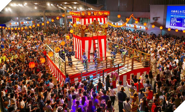 Obon là gì? Vì sao năm nào One Piece cũng phải tạm nghỉ vì lễ hội này?