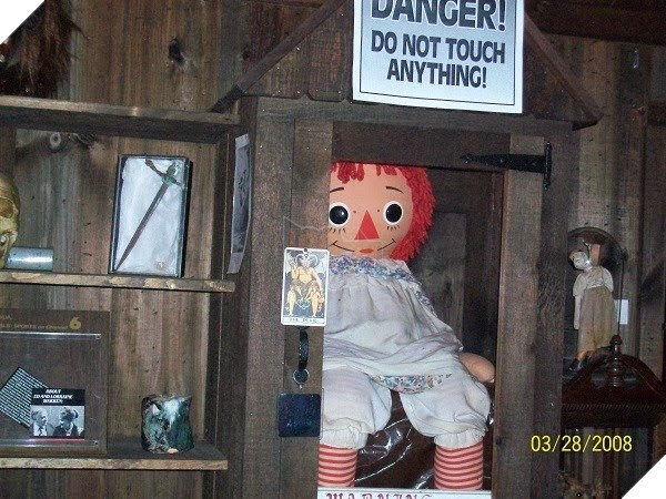 Tìm hiểu về lá bài The Devil - Thứ đang trấn giữ không cho búp bê quỷ ám Annabelle thoát ra ngoài