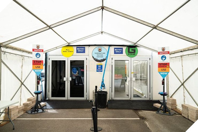 Jurassic World: Dominion hé lộ ảnh hậu trường sau khi tạm ngưng sản xuất vì COVID-19 3