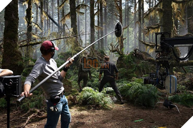 Jurassic World: Dominion hé lộ ảnh hậu trường sau khi tạm ngưng sản xuất vì COVID-19