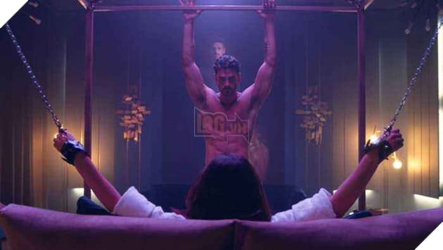 Tìm hiểu những món đạo cụ lạ được sao sử dụng trong cảnh 18+ ở Hollywood