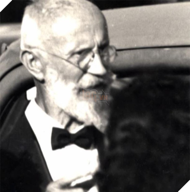 Chuyện người đàn ông ngày đêm ngủ với xác của người tình kinh dị như phim