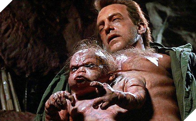 Những đạo cụ phim kinh dị gây ám ảnh kinh hoàng 4