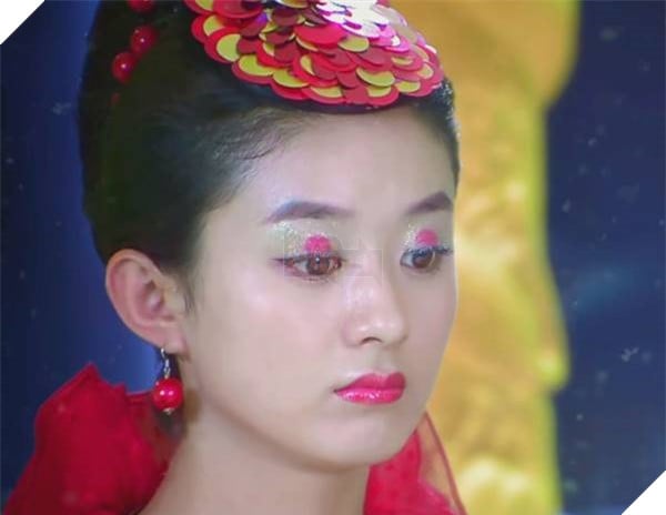 Cười không nhặt được mồm với những tạo hình xấu để đời của những mỹ nhân Hoa ngữ  2