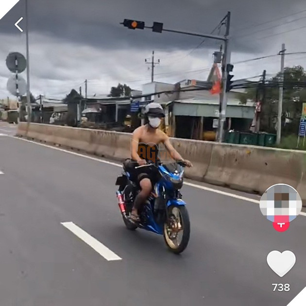 Bất ngờ xuất hiện trào lưu mới trên MXH, khi các nam thanh niên chủ động mặc váy rồi đi xe máy ra đường làm công chúa - Ảnh 4.