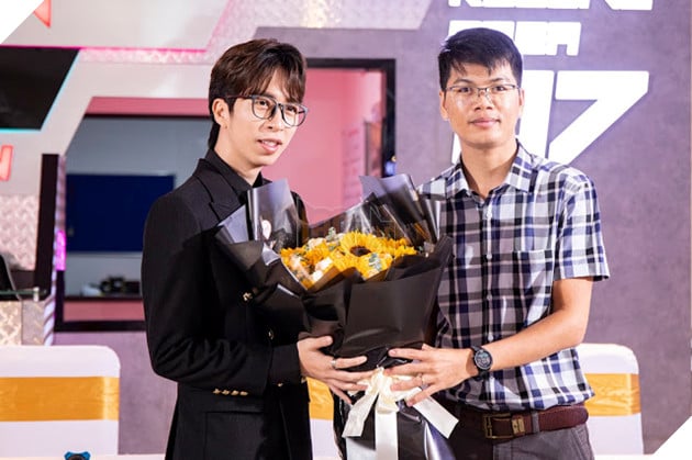 Sau ồn ào tình cảm, ViruSs xuất hiện rạng rỡ tại sự kiện công bố Giám đốc Marketing của GearVN