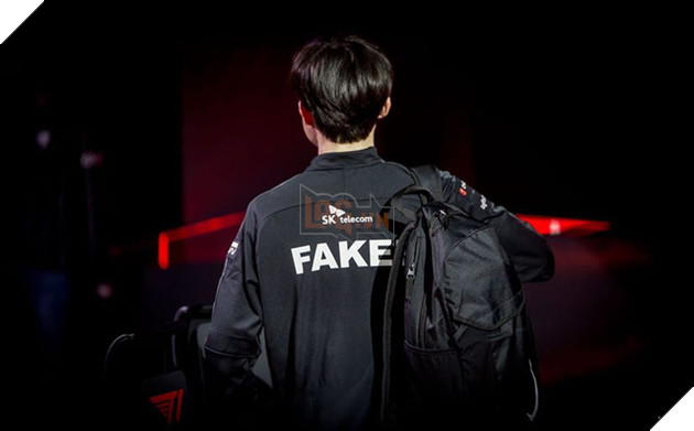Cộng đồng Hàn Quốc phẫn nộ vì cách T1 đối xử với Faker: T1 coi Faker như con bò chỉ để vắt ra tiền vậy - Ảnh 4.