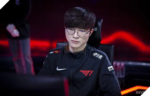 Cộng đồng Hàn Quốc phẫn nộ vì cách T1 đối xử với Faker: T1 coi Faker như con bò chỉ để vắt ra tiền vậy - Ảnh 3.