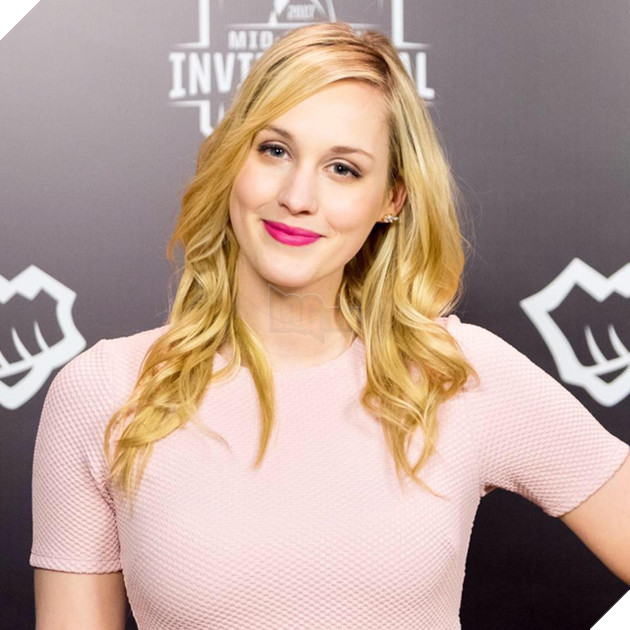 Cùng ngắm nhìn Minh Nghi và 6 nữ thần MC xinh đẹp nhất của làng LMHT thế giới (P.2) - Ảnh 1.