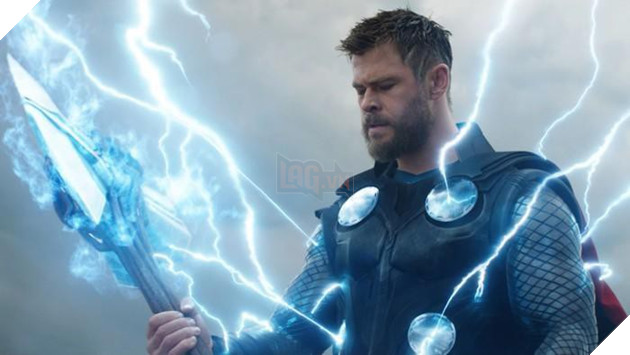 Kỉ niệm hơn một năm ra mắt, Marvel tung bản vẽ... Thor bụng bia 