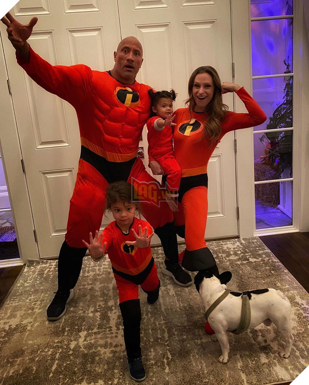 Gia đình Dwayne 'The Rock' Johnson dương tính với COVID-19