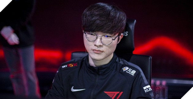 Bà nội của Faker bị nhạo báng ngay trên stream khiến Quỷ Vương sốc nặng, fan phẫn nộ vì thái độ thờ ơ của T1 - Ảnh 5.