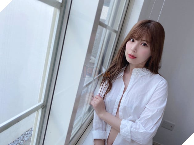 Ngắm vẻ đẹp ngọt ngào của Akari Tsumugi, công chúa trà sữa 18+ của người Nhật - Ảnh 1.