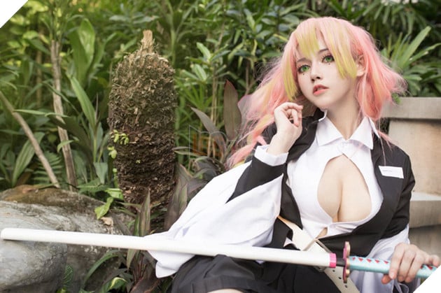 Bảy bảy bốn chín hình ảnh cosplay Luyến Trụ trong Kimetsu No Yaiba siêu cấp quyến rũ, không xem là phí 13
