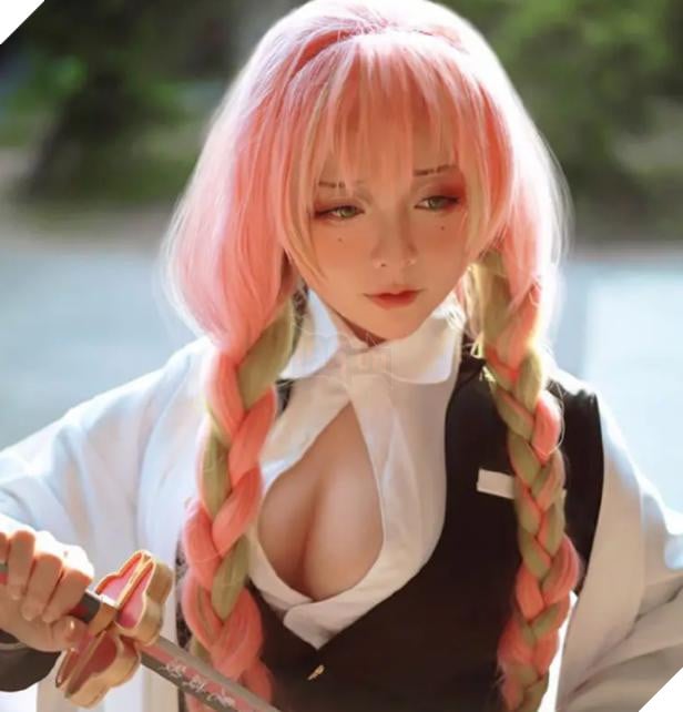 Bảy bảy bốn chín hình ảnh cosplay Luyến Trụ trong Kimetsu No Yaiba siêu cấp quyến rũ, không xem là phí 5