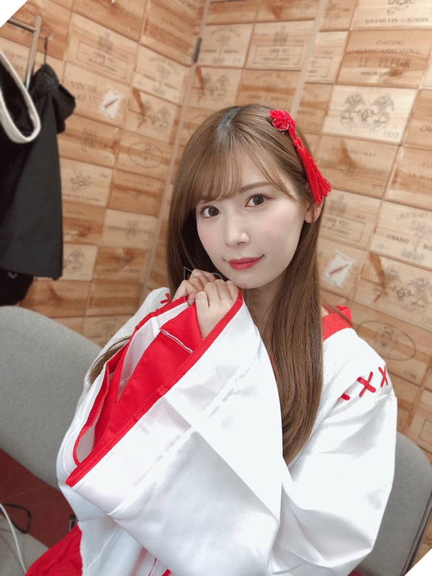 Ngắm vẻ đẹp ngọt ngào của Akari Tsumugi, công chúa trà sữa 18+ của người Nhật - Ảnh 8.