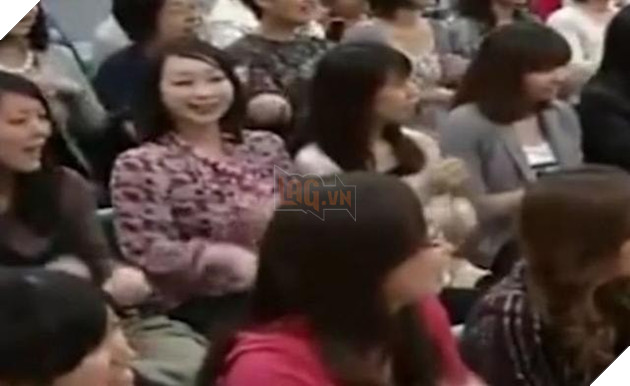 Sự thật đằng sau bức ảnh ma nữ xoay đầu 90 độ trên truyền hình Nhật Bản 3