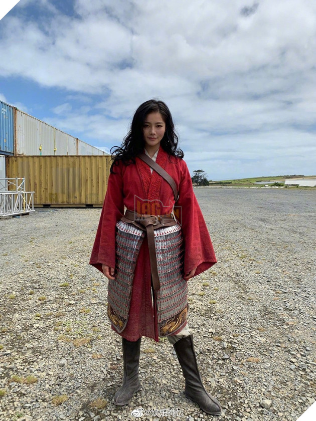 Chiêm ngưỡng nhan sắc cực phẩm của diễn viên đóng thế Lưu Diệc Phi trong Mulan