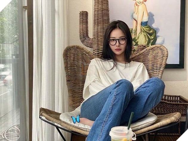 Mulan: Ngắm thêm loạt ảnh xinh đẹp đốn tim của nữ diễn viên đóng thế Lưu Diệc Phi ngoài đời 10