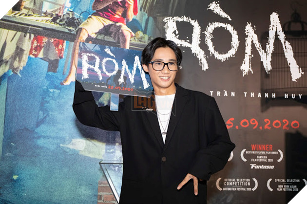 Chạy đua gần một thập kỉ để ra rạp, RÒM được cả showbiz tề tựu chúc mừng ngày công chiếu 21