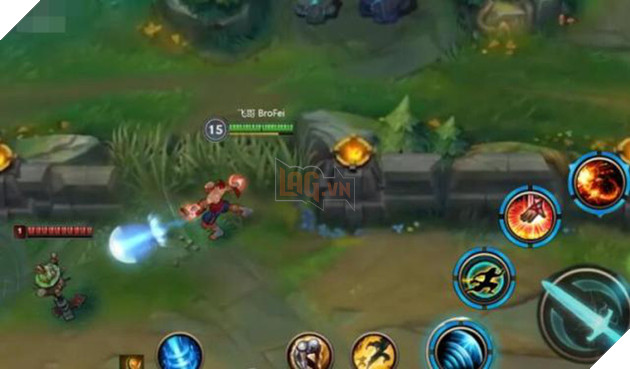 Tranh cãi trước những rò rỉ về gameplay đơn giản của LMHT: Tốc Chiến - Jarvan combo chỉ với một nút, Lee Sin bấm vào mắt là auto hộ thể - Ảnh 4.