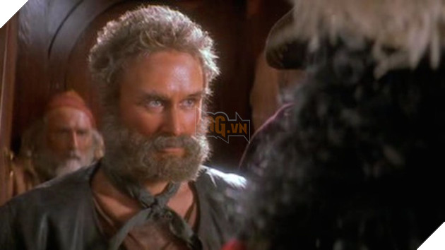 Những màn biến hình cực sốc của các diễn viên Hollywood 10