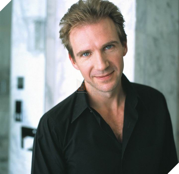 Những màn biến hình cực sốc của các diễn viên Hollywood 11