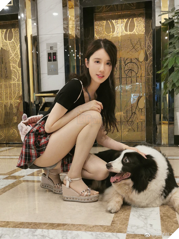 Tự rao bán bộ sưu tập file gợi cảm hơn 1000gb của mình, nữ streamer xinh đẹp bị cấm kênh, bay màu ngay lập tức - Ảnh 5.