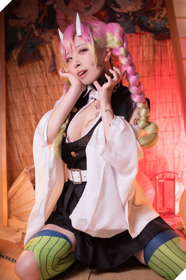 Vã hết cả mồ hôi với bộ ảnh cosplay Trùng Trụ, Luyến Trụ, Nezuko nóng như cái Lò! 5