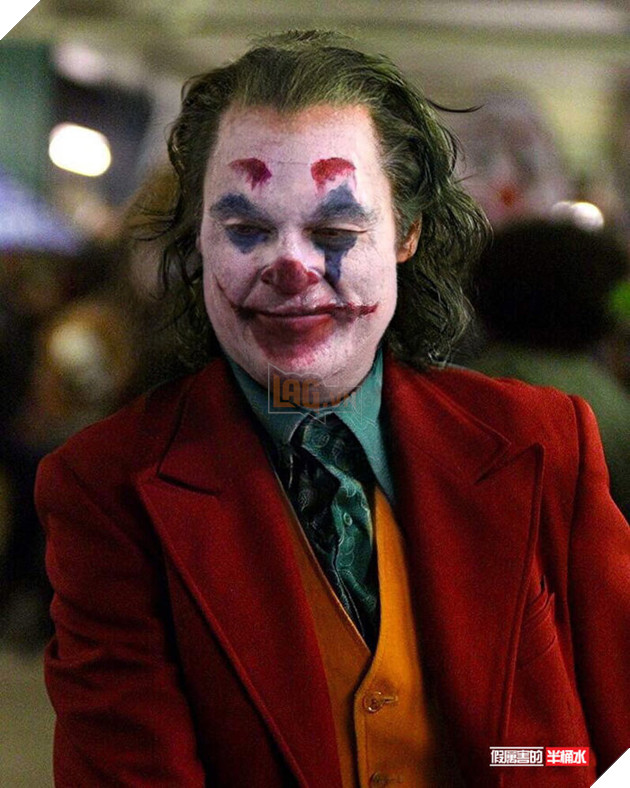 Cười nghiêng ngả với loạt ảnh thừa cân của các siêu anh hùng Marvel - DC 16