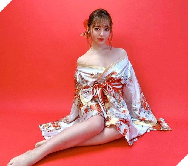 Các nữ diễn viên AV Nhật Bản làm chao đảo cư dân mạng trên YouTube 15