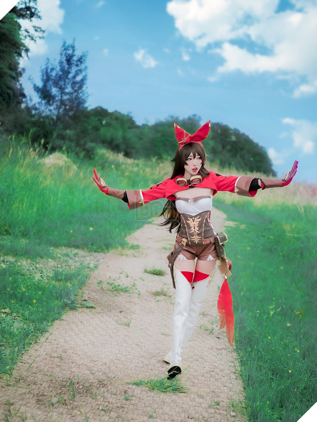 Đứng hình 5 giây với bộ ảnh cosplay Genshin Impact Amber của hot girl Hàn Quốc 4