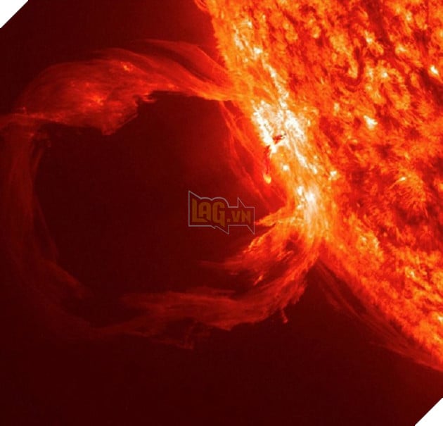 Top 5 Creepypasta kinh dị nhất theo chủ đề SCP giống Siren Head 4