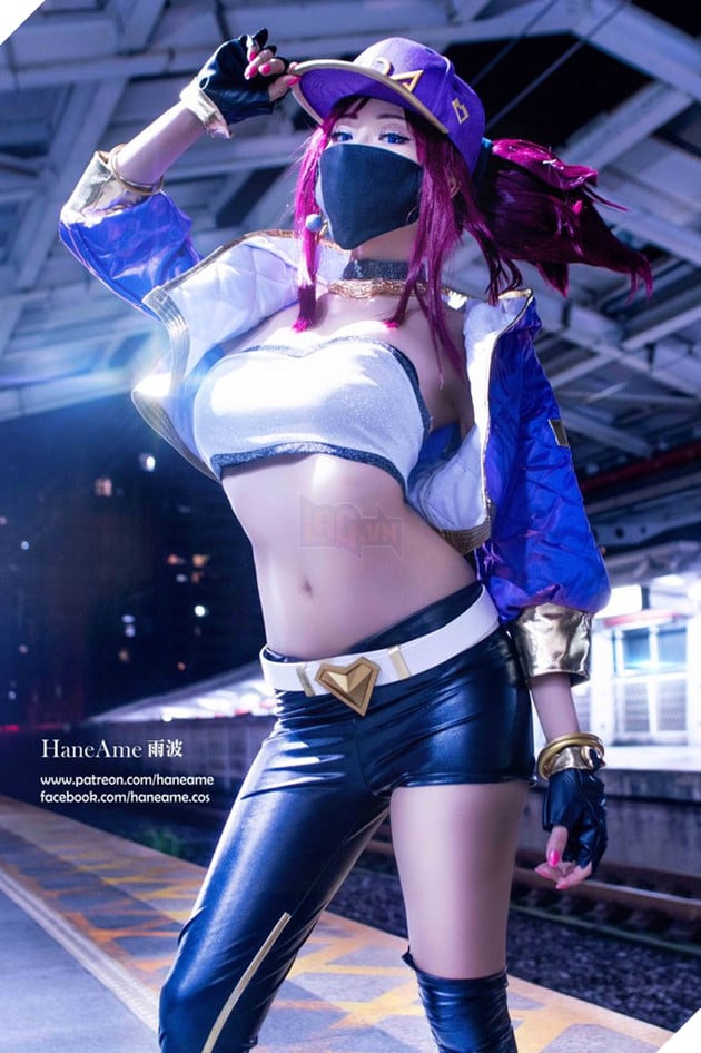 Vô số mỹ nhân cosplay Ahri K/DA The Baddest cực khiêu gợi, sexy gấp trăm lần game LOL 14