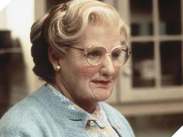 Ngỡ ngàng với loạt ảnh xinh đẹp không tưởng khi các nam thần Hollywood giả gái  7