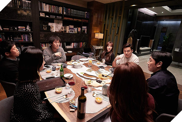 Tiệc Trăng Máu và những bản remake không thể bỏ qua của Perfect Strangers 5