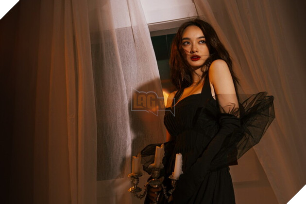 Sau Tiệc Trăng Máu, Kaity Nguyễn biến hình thành nữ nhân quyến rũ 6