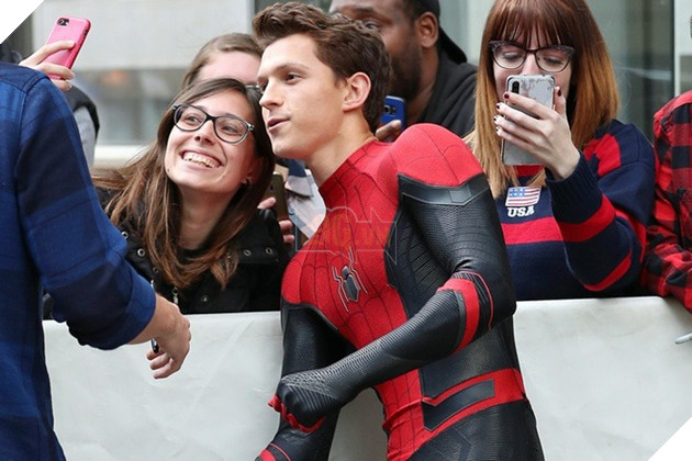 Spider-Man 3: Tom Holland chính thức ghi hình giữa mùa dịch