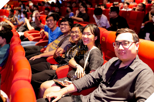 LMHT: Toàn cảnh Viewing Party CKTG 2020 tại TP.HCM 7