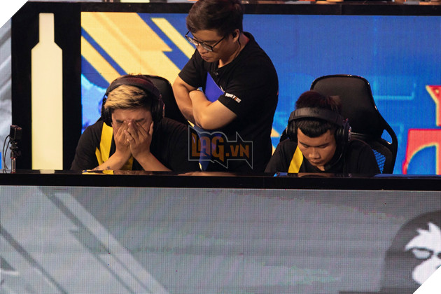 Free Fire: Heavy trở thành tân vương của Đấu trường Sinh tồn mùa đông 2020 6