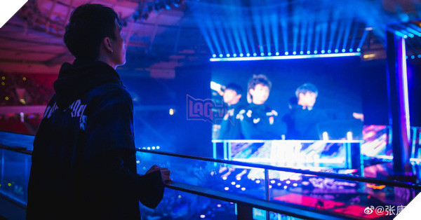 LMHT: Chủ tịch của Suning Gaming hết lòng động viên tuyển thủ của mình sau thất bại tại CKTG 2020 2