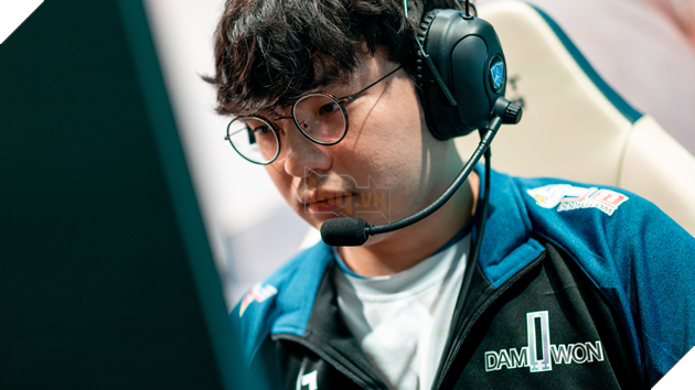 Nhà vô địch CKTG 2020 của LMHT nạp hẳn gần 158 triệu đồng vào Genshin Impact khiến game thủ ngã ngửa 3